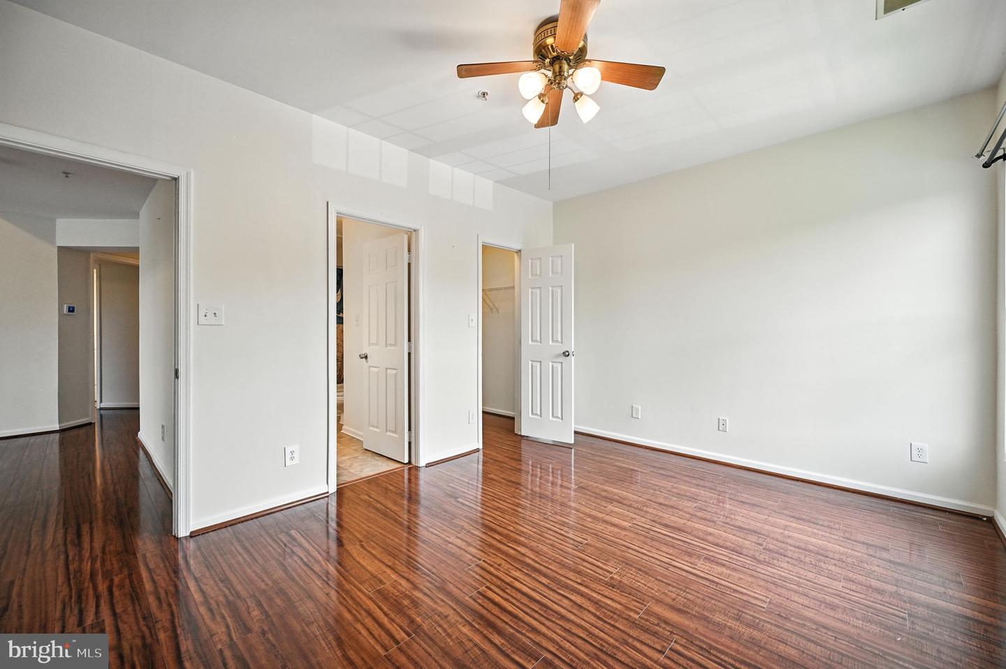 46598 DRYSDALE TER #302, STERLING, Virginia 20165, 2 Bedrooms Bedrooms, ,3 BathroomsBathrooms,Residential,For sale,46598 DRYSDALE TER #302,VALO2102230 MLS # VALO2102230