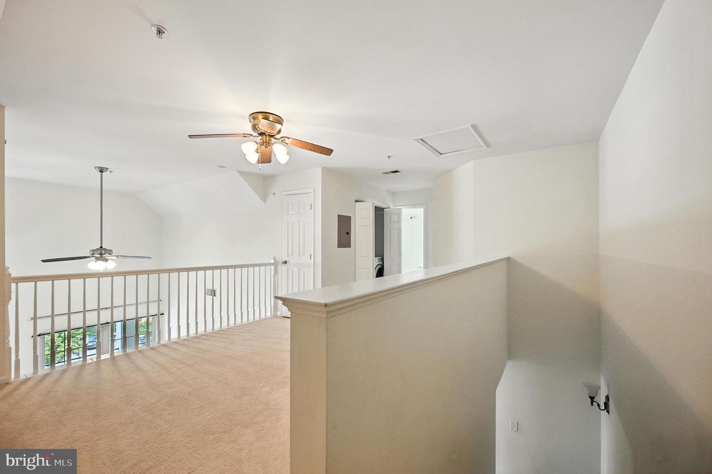 46598 DRYSDALE TER #302, STERLING, Virginia 20165, 2 Bedrooms Bedrooms, ,3 BathroomsBathrooms,Residential,For sale,46598 DRYSDALE TER #302,VALO2102230 MLS # VALO2102230