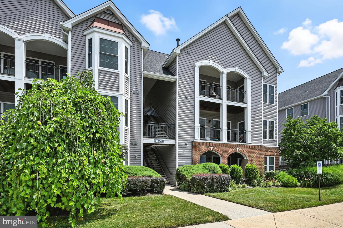 46598 DRYSDALE TER #302, STERLING, Virginia 20165, 2 Bedrooms Bedrooms, ,3 BathroomsBathrooms,Residential,For sale,46598 DRYSDALE TER #302,VALO2102230 MLS # VALO2102230