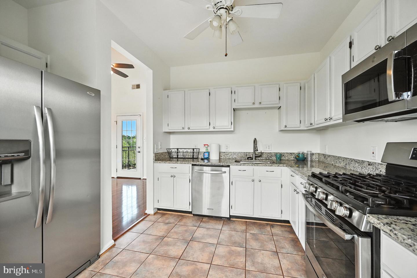 46598 DRYSDALE TER #302, STERLING, Virginia 20165, 2 Bedrooms Bedrooms, ,3 BathroomsBathrooms,Residential,For sale,46598 DRYSDALE TER #302,VALO2102230 MLS # VALO2102230