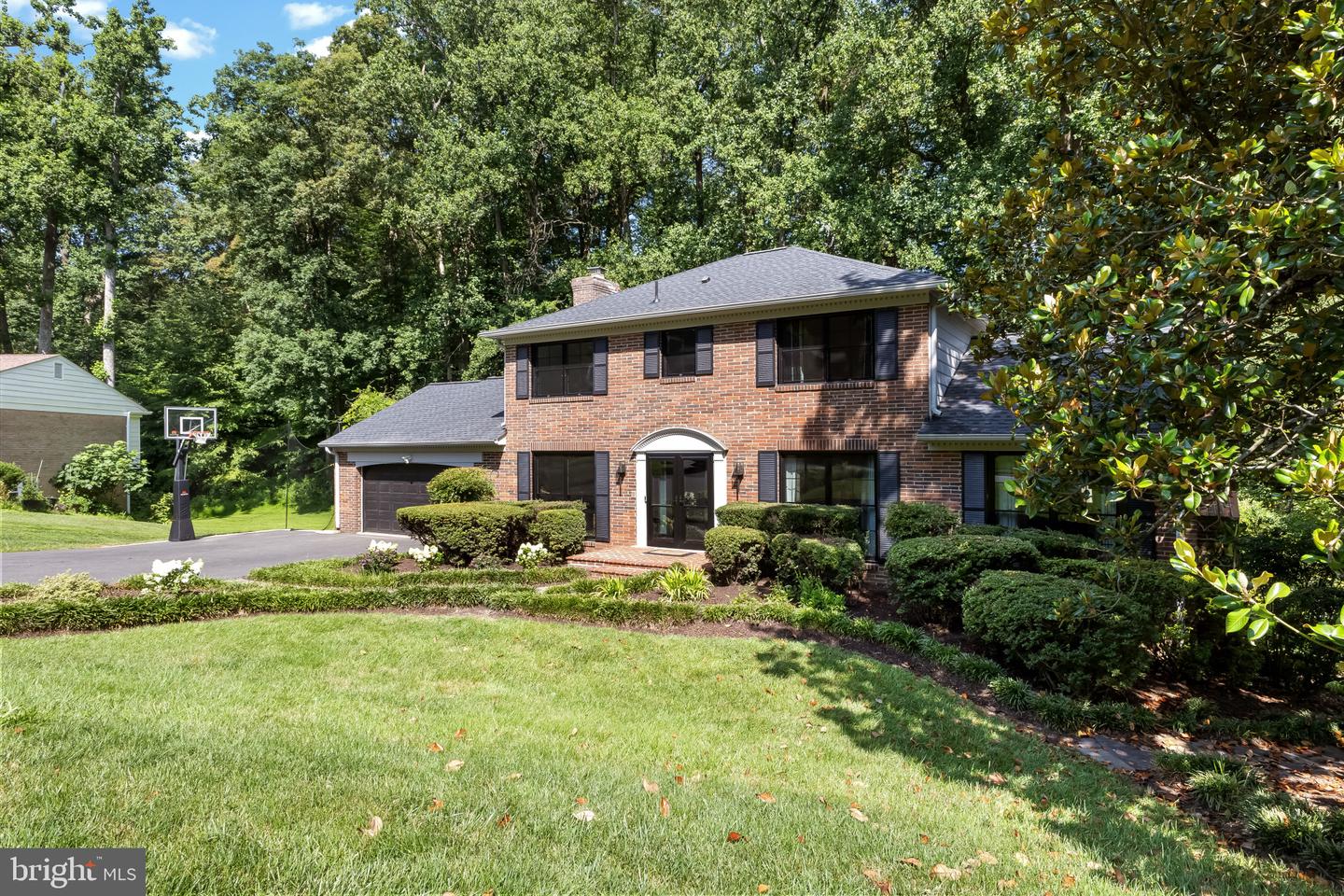 8908 LYNNHURST DR, FAIRFAX, Virginia 22031, 6 Bedrooms Bedrooms, ,4 BathroomsBathrooms,Residential,For sale,8908 LYNNHURST DR,VAFX2255626 MLS # VAFX2255626