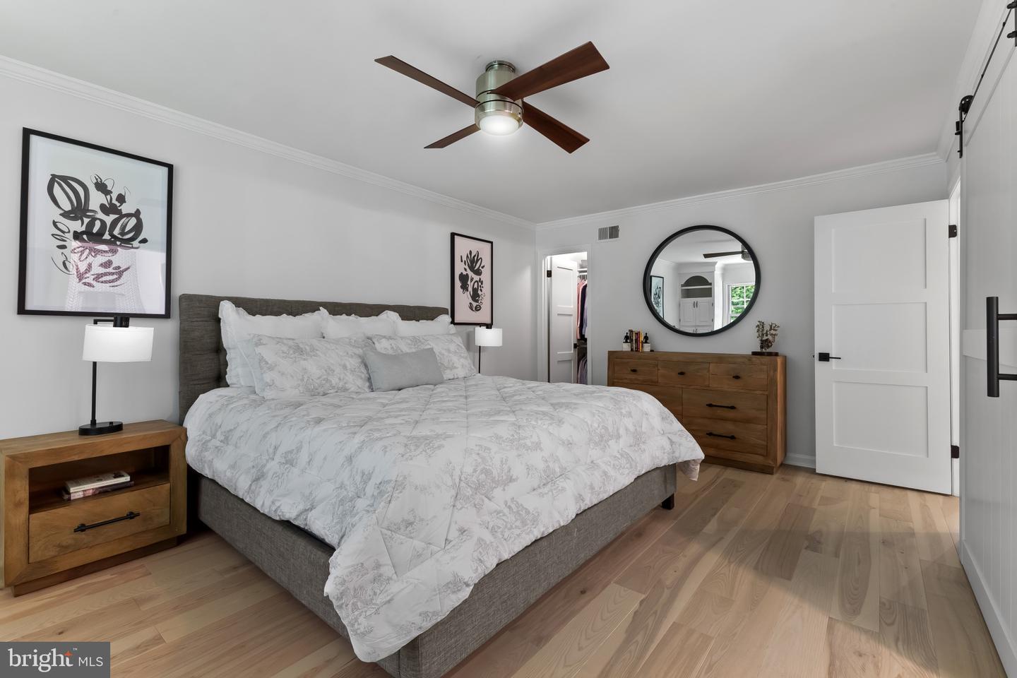 8908 LYNNHURST DR, FAIRFAX, Virginia 22031, 6 Bedrooms Bedrooms, ,4 BathroomsBathrooms,Residential,For sale,8908 LYNNHURST DR,VAFX2255626 MLS # VAFX2255626