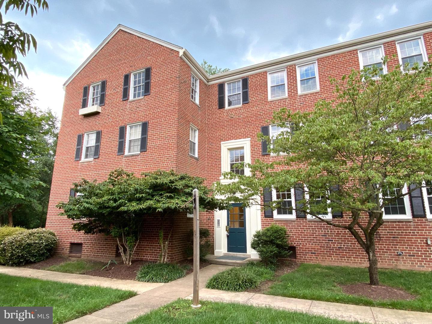 1801 BELLE VIEW BLVD #C2, ALEXANDRIA, Virginia 22307, 2 Bedrooms Bedrooms, ,1 BathroomBathrooms,Residential,For sale,1801 BELLE VIEW BLVD #C2,VAFX2255666 MLS # VAFX2255666