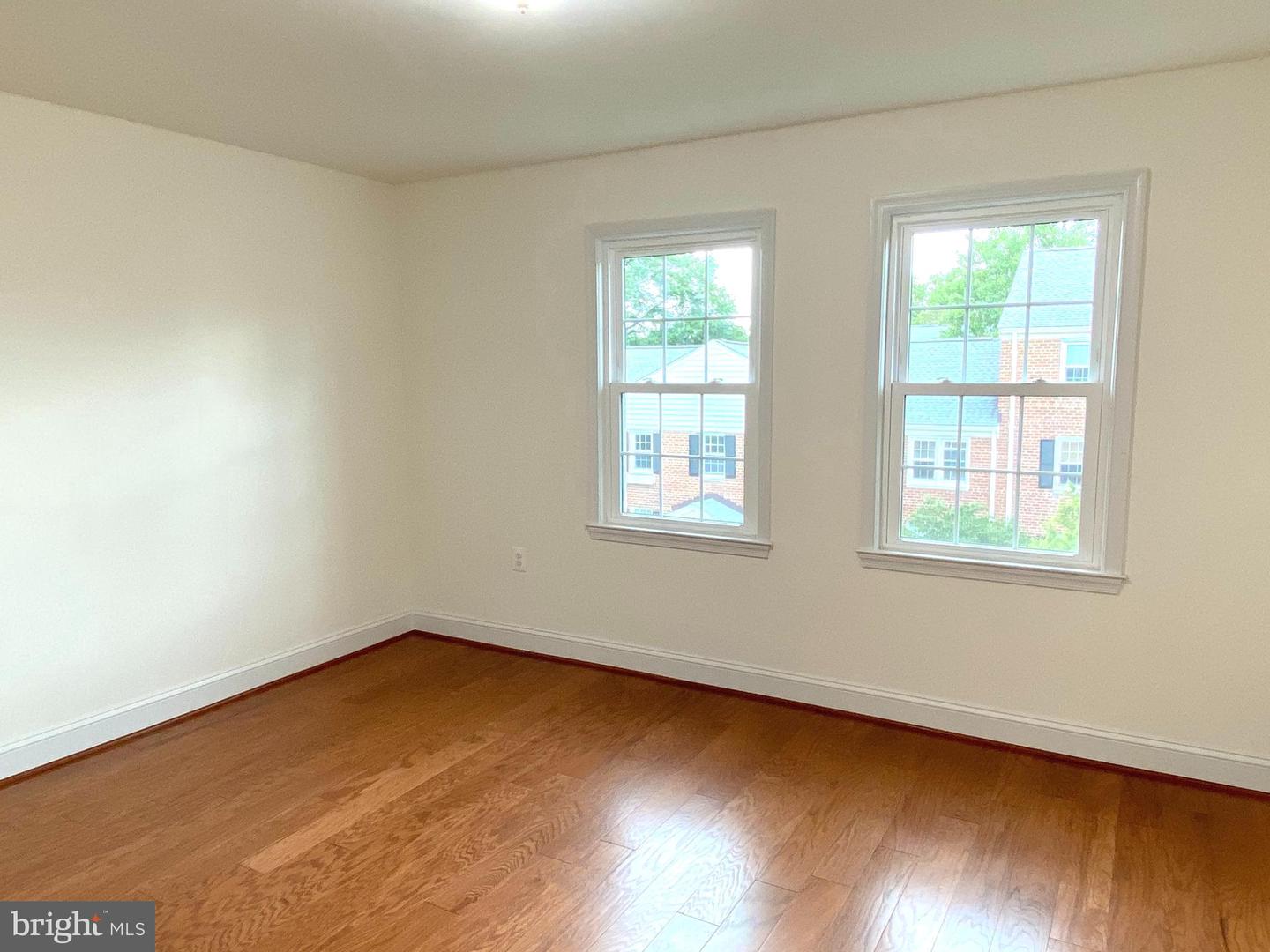 1801 BELLE VIEW BLVD #C2, ALEXANDRIA, Virginia 22307, 2 Bedrooms Bedrooms, ,1 BathroomBathrooms,Residential,For sale,1801 BELLE VIEW BLVD #C2,VAFX2255666 MLS # VAFX2255666