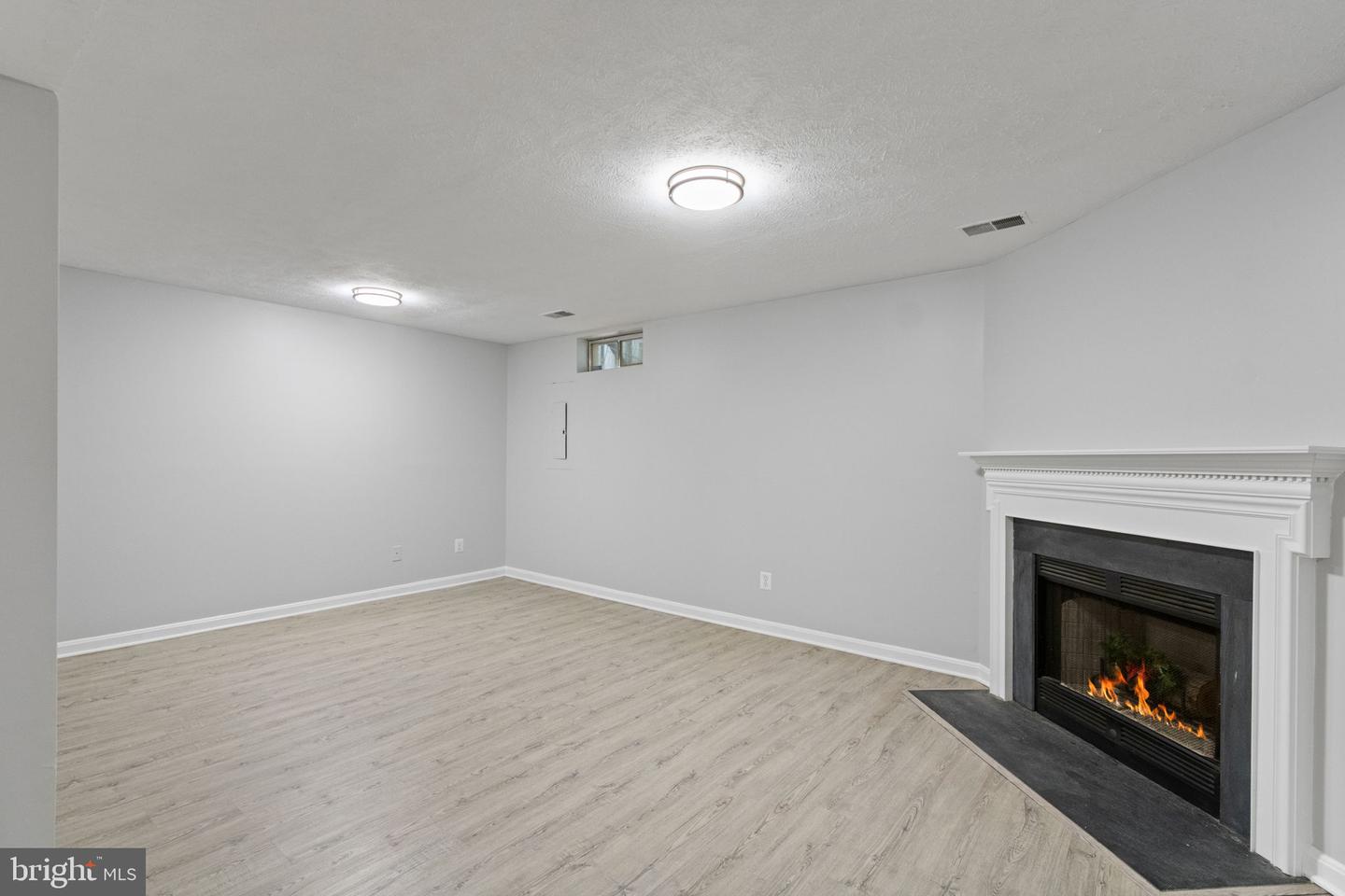 4893 BENECIA LN, DUMFRIES, Virginia 22025, 3 Bedrooms Bedrooms, ,3 BathroomsBathrooms,Residential,For sale,4893 BENECIA LN,VAPW2099288 MLS # VAPW2099288