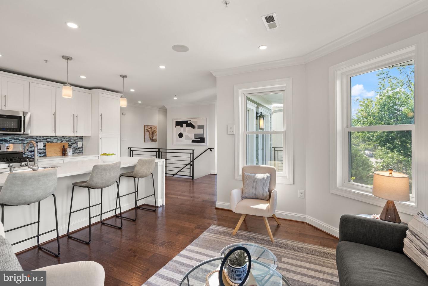 817 VARNUM ST NW #3, WASHINGTON, District Of Columbia 20011, 2 Bedrooms Bedrooms, ,2 BathroomsBathrooms,Residential,For sale,817 VARNUM ST NW #3,DCDC2210504 MLS # DCDC2210504
