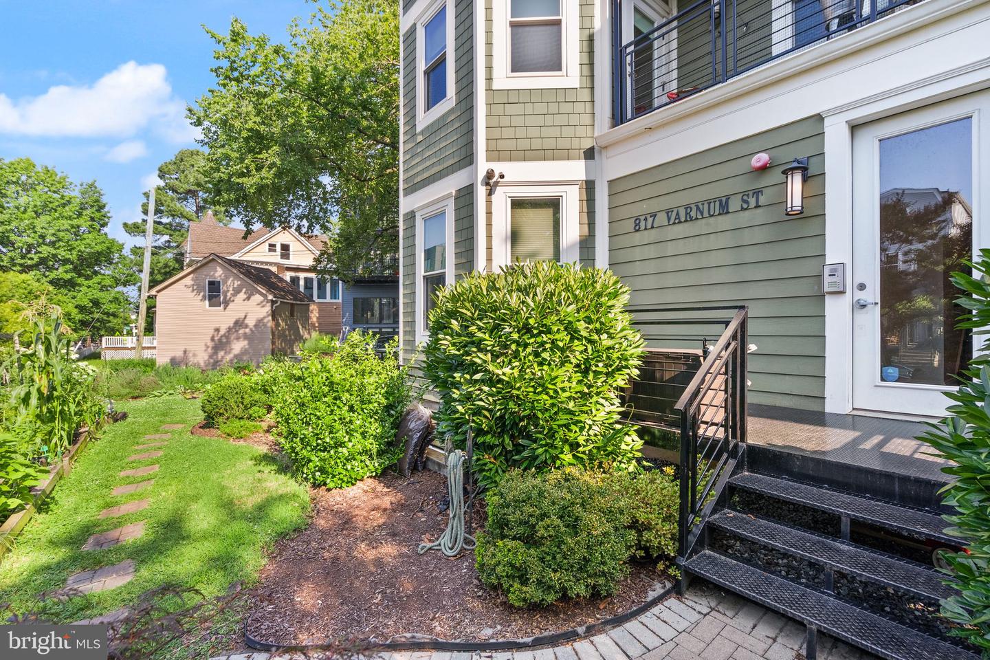 817 VARNUM ST NW #3, WASHINGTON, District Of Columbia 20011, 2 Bedrooms Bedrooms, ,2 BathroomsBathrooms,Residential,For sale,817 VARNUM ST NW #3,DCDC2210504 MLS # DCDC2210504