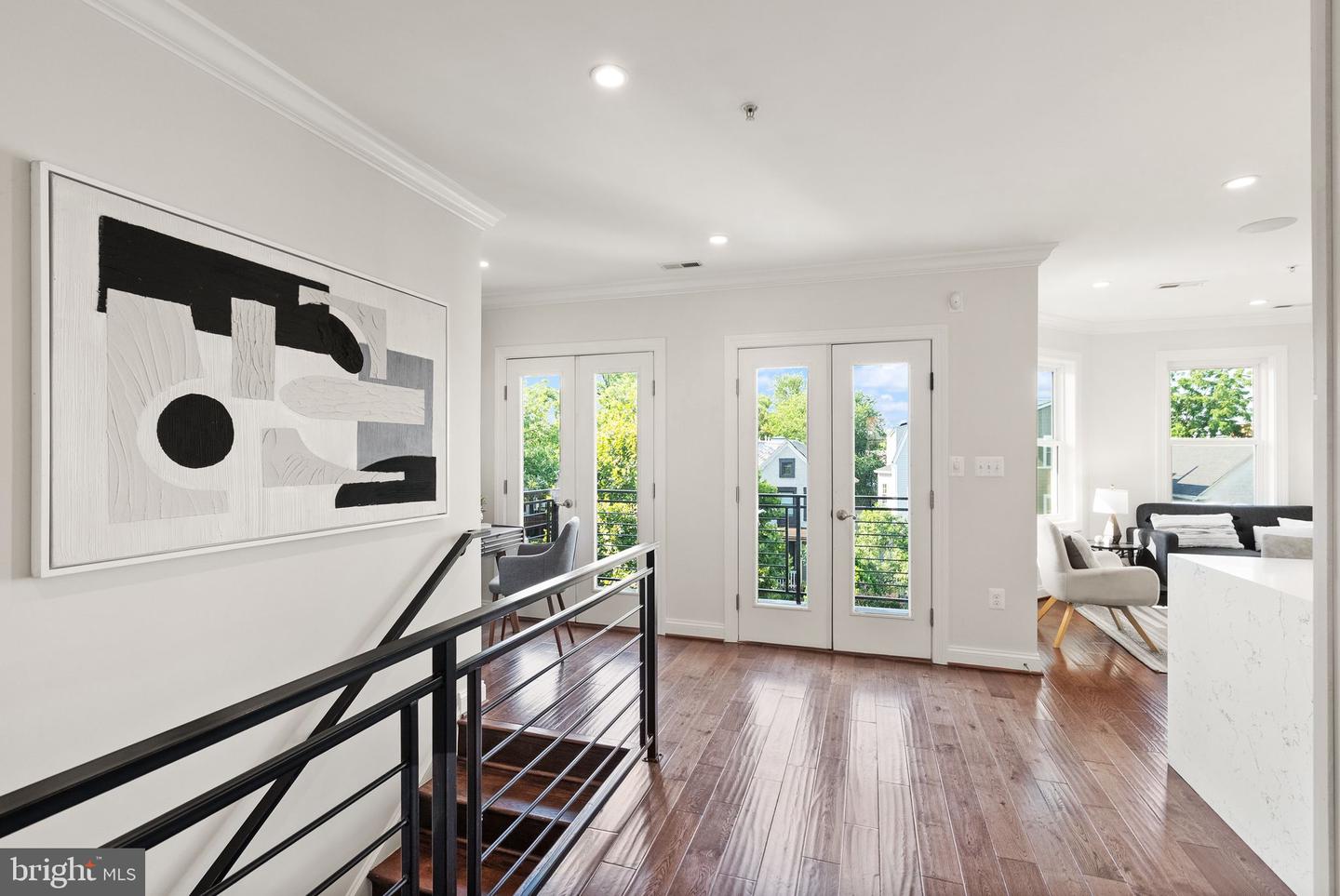 817 VARNUM ST NW #3, WASHINGTON, District Of Columbia 20011, 2 Bedrooms Bedrooms, ,2 BathroomsBathrooms,Residential,For sale,817 VARNUM ST NW #3,DCDC2210504 MLS # DCDC2210504