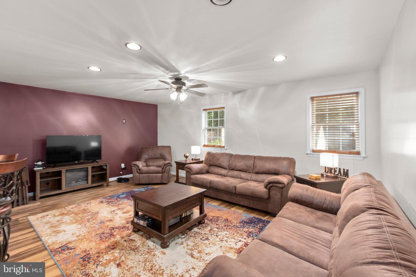 8314 OLD MILL LN, SPOTSYLVANIA, Virginia 22551, 4 Bedrooms Bedrooms, ,3 BathroomsBathrooms,Residential,For sale,8314 OLD MILL LN,VASP2034716 MLS # VASP2034716