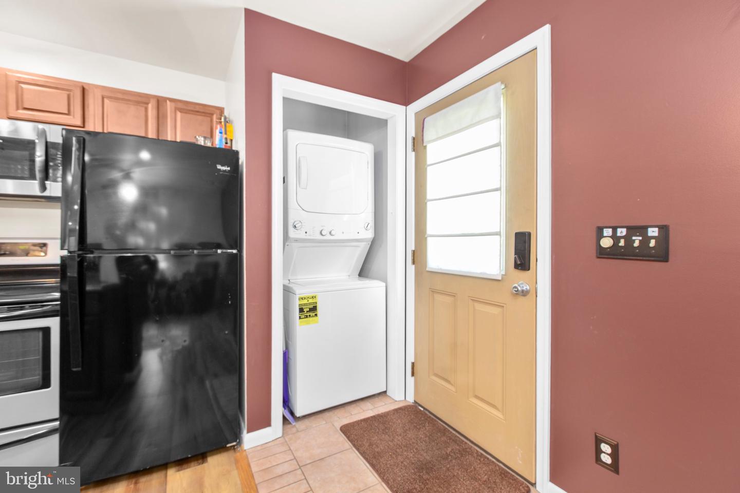 8314 OLD MILL LN, SPOTSYLVANIA, Virginia 22551, 4 Bedrooms Bedrooms, ,3 BathroomsBathrooms,Residential,For sale,8314 OLD MILL LN,VASP2034716 MLS # VASP2034716