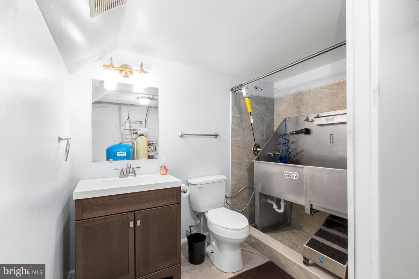 8314 OLD MILL LN, SPOTSYLVANIA, Virginia 22551, 4 Bedrooms Bedrooms, ,3 BathroomsBathrooms,Residential,For sale,8314 OLD MILL LN,VASP2034716 MLS # VASP2034716