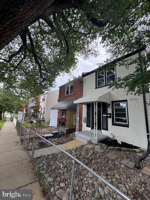 2316 SOUTHERN AVE SE, WASHINGTON, District Of Columbia 20020, 2 Bedrooms Bedrooms, ,3 BathroomsBathrooms,Residential,For sale,2316 SOUTHERN AVE SE,DCDC2210438 MLS # DCDC2210438