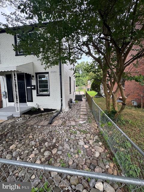 2316 SOUTHERN AVE SE, WASHINGTON, District Of Columbia 20020, 2 Bedrooms Bedrooms, ,3 BathroomsBathrooms,Residential,For sale,2316 SOUTHERN AVE SE,DCDC2210438 MLS # DCDC2210438