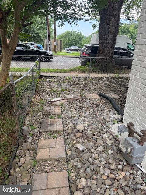 2316 SOUTHERN AVE SE, WASHINGTON, District Of Columbia 20020, 2 Bedrooms Bedrooms, ,3 BathroomsBathrooms,Residential,For sale,2316 SOUTHERN AVE SE,DCDC2210438 MLS # DCDC2210438