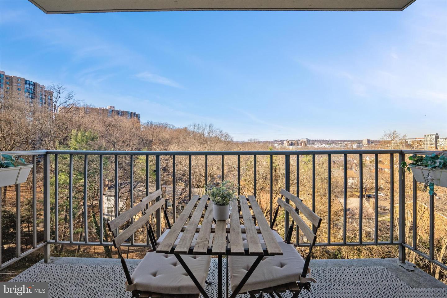 2059 HUNTINGTON AVE #1002, ALEXANDRIA, Virginia 22303, ,1 BathroomBathrooms,Residential,For sale,2059 HUNTINGTON AVE #1002,VAFX2255688 MLS # VAFX2255688