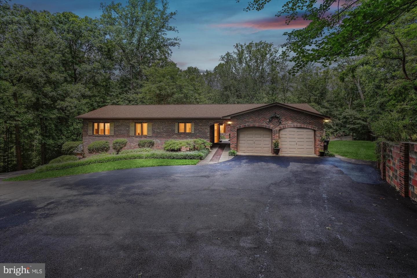 6368 YATES FORD RD, MANASSAS, Virginia 20111, 6 Bedrooms Bedrooms, ,4 BathroomsBathrooms,Residential,For sale,6368 YATES FORD RD,VAPW2099322 MLS # VAPW2099322