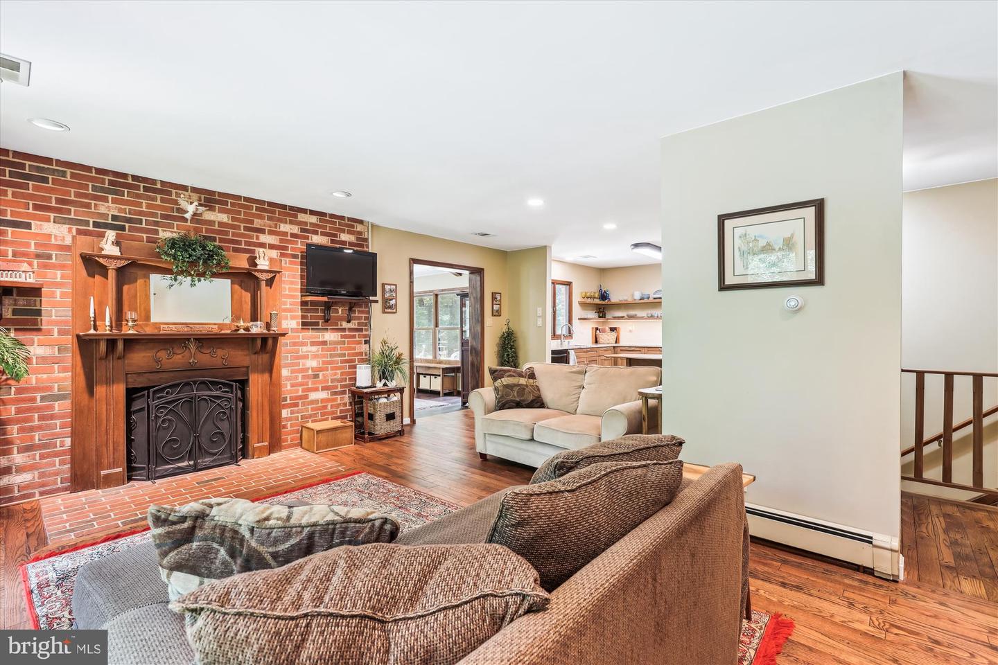 6368 YATES FORD RD, MANASSAS, Virginia 20111, 6 Bedrooms Bedrooms, ,4 BathroomsBathrooms,Residential,For sale,6368 YATES FORD RD,VAPW2099322 MLS # VAPW2099322