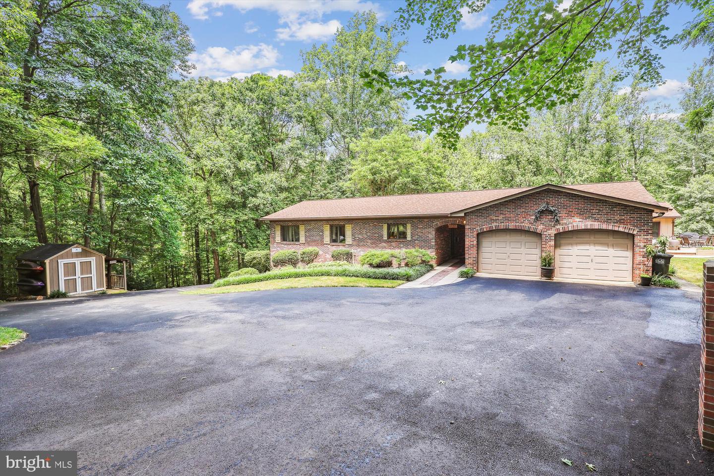 6368 YATES FORD RD, MANASSAS, Virginia 20111, 6 Bedrooms Bedrooms, ,4 BathroomsBathrooms,Residential,For sale,6368 YATES FORD RD,VAPW2099322 MLS # VAPW2099322