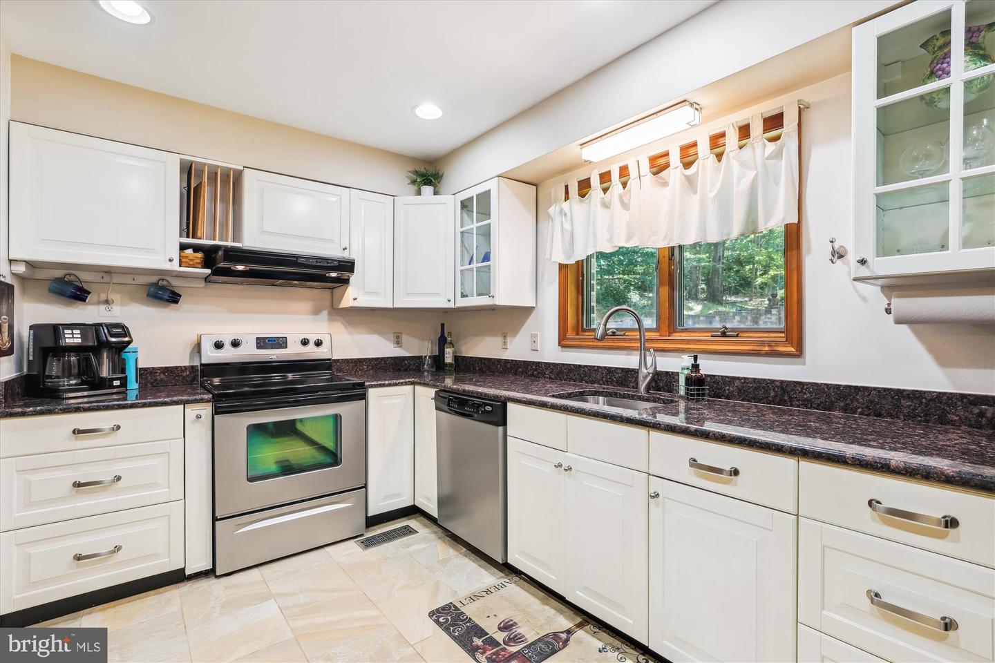 6368 YATES FORD RD, MANASSAS, Virginia 20111, 6 Bedrooms Bedrooms, ,4 BathroomsBathrooms,Residential,For sale,6368 YATES FORD RD,VAPW2099322 MLS # VAPW2099322