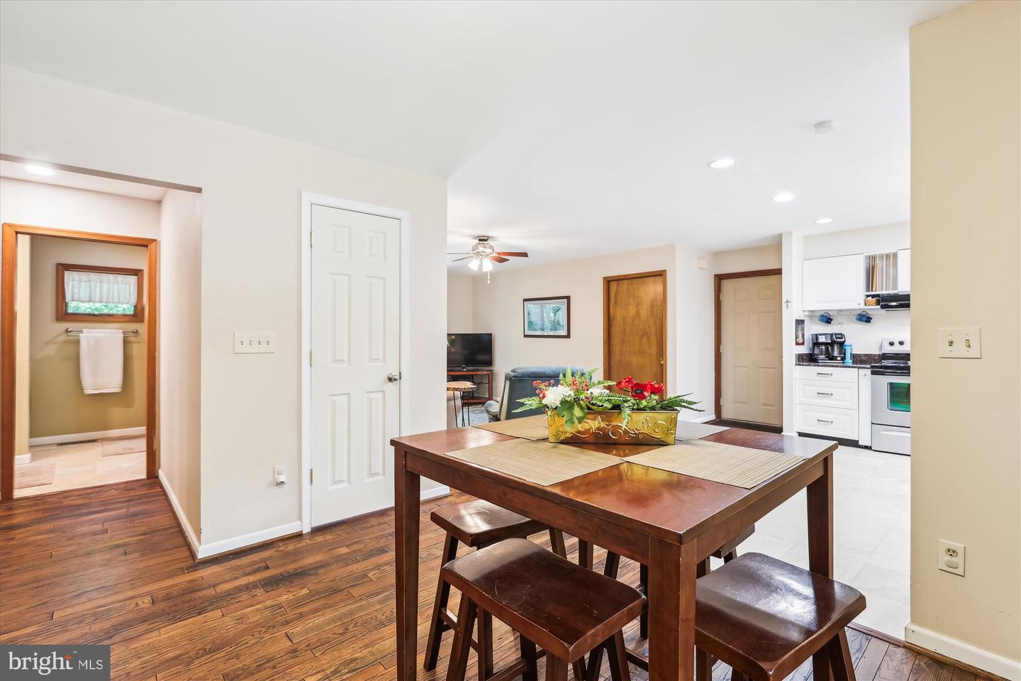 6368 YATES FORD RD, MANASSAS, Virginia 20111, 6 Bedrooms Bedrooms, ,4 BathroomsBathrooms,Residential,For sale,6368 YATES FORD RD,VAPW2099322 MLS # VAPW2099322