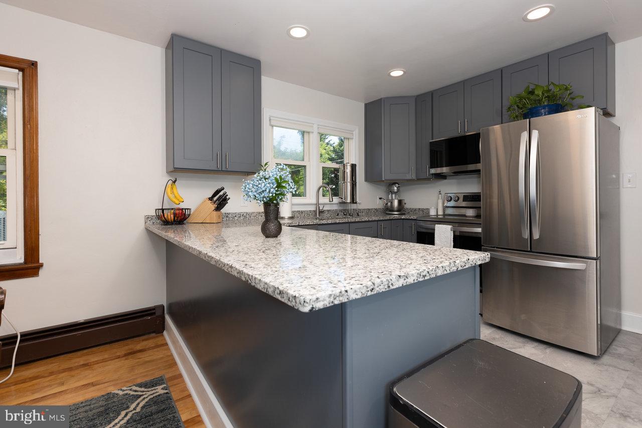122 FRASER LN, STAUNTON, Virginia 24401, 2 Bedrooms Bedrooms, ,1 BathroomBathrooms,Residential,For sale,122 FRASER LN,VASC2000690 MLS # VASC2000690