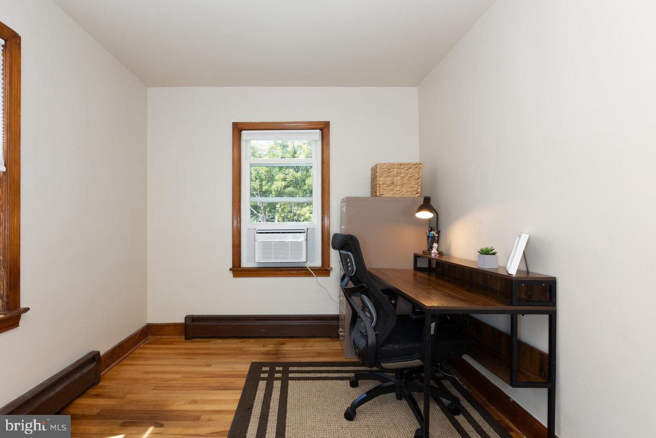 122 FRASER LN, STAUNTON, Virginia 24401, 2 Bedrooms Bedrooms, ,1 BathroomBathrooms,Residential,For sale,122 FRASER LN,VASC2000690 MLS # VASC2000690