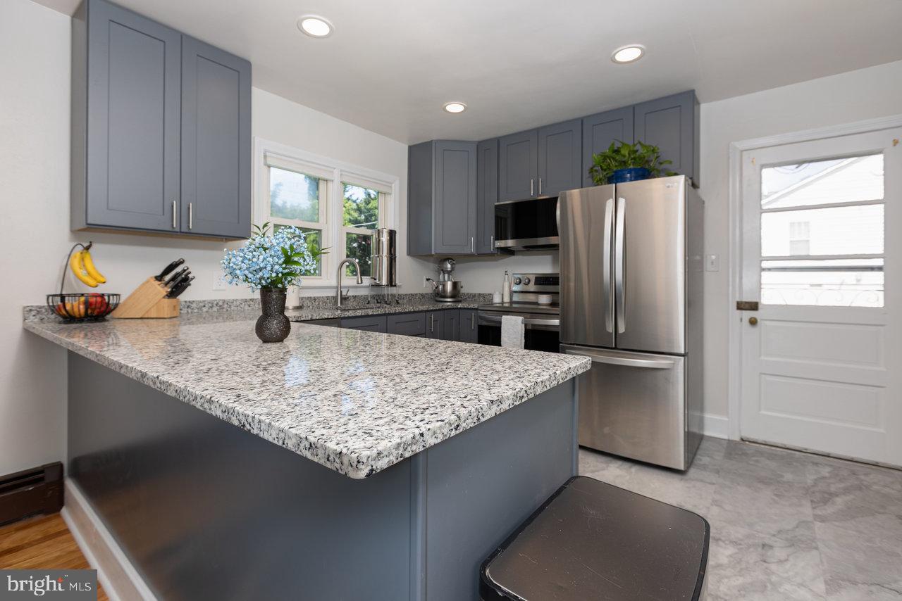 122 FRASER LN, STAUNTON, Virginia 24401, 2 Bedrooms Bedrooms, ,1 BathroomBathrooms,Residential,For sale,122 FRASER LN,VASC2000690 MLS # VASC2000690