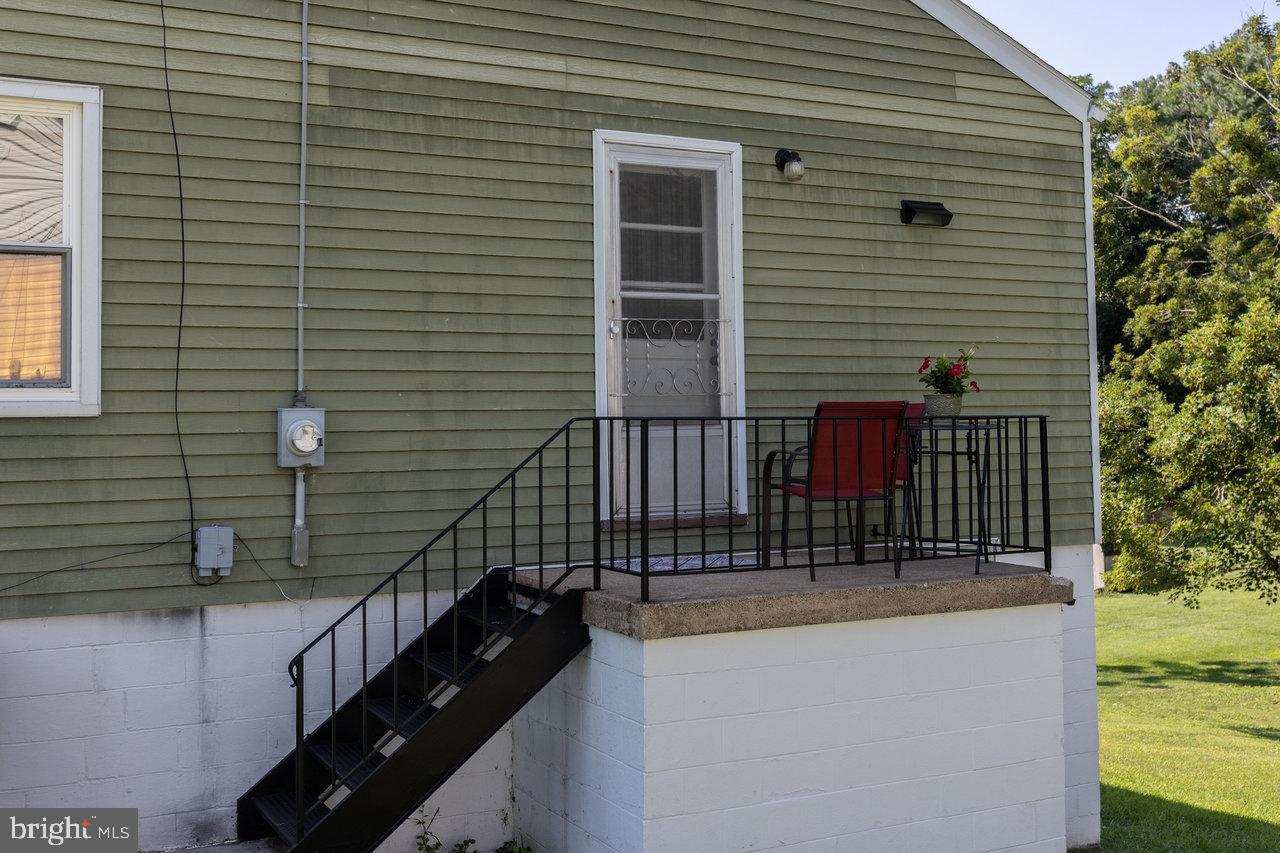 122 FRASER LN, STAUNTON, Virginia 24401, 2 Bedrooms Bedrooms, ,1 BathroomBathrooms,Residential,For sale,122 FRASER LN,VASC2000690 MLS # VASC2000690