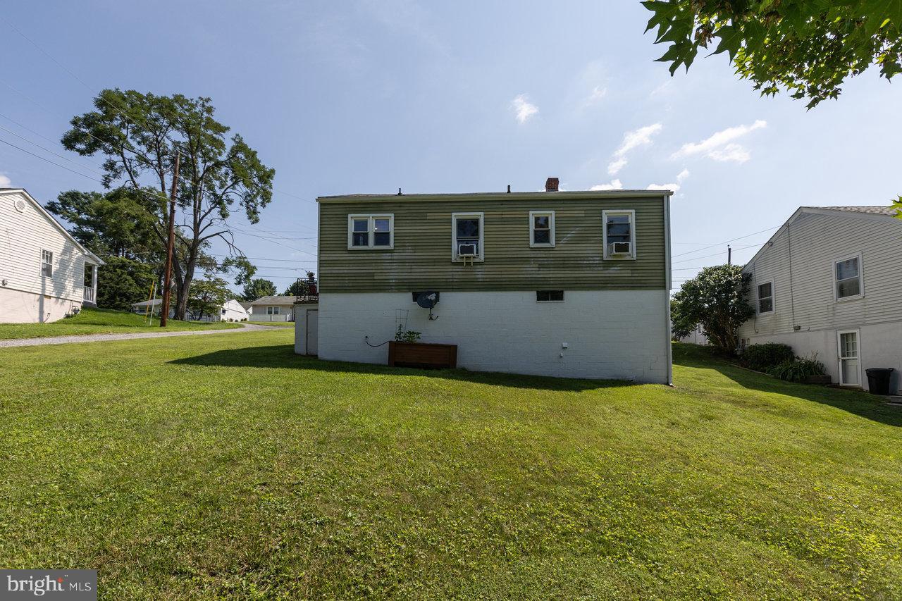 122 FRASER LN, STAUNTON, Virginia 24401, 2 Bedrooms Bedrooms, ,1 BathroomBathrooms,Residential,For sale,122 FRASER LN,VASC2000690 MLS # VASC2000690