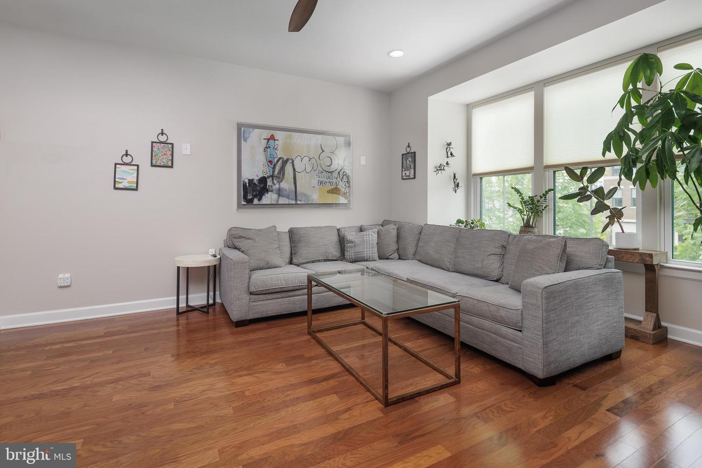 22355 EXE SQ, ASHBURN, Virginia 20148, 3 Bedrooms Bedrooms, ,3 BathroomsBathrooms,Residential,For sale,22355 EXE SQ,VALO2094740 MLS # VALO2094740