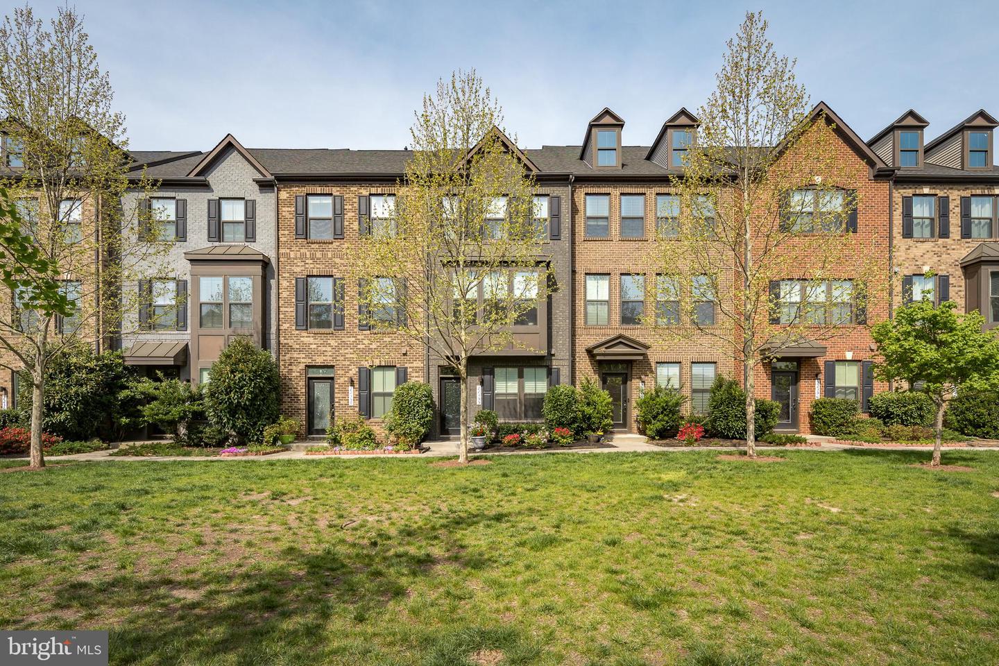 22355 EXE SQ, ASHBURN, Virginia 20148, 3 Bedrooms Bedrooms, ,3 BathroomsBathrooms,Residential,For sale,22355 EXE SQ,VALO2094740 MLS # VALO2094740