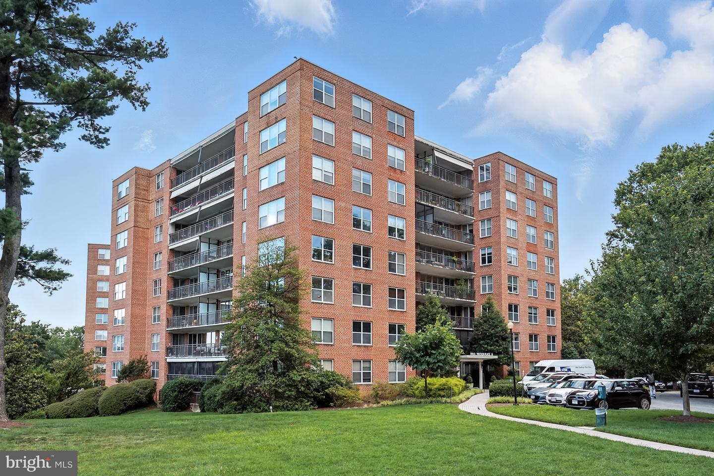 3900 WATSON PL NW #A-5H, WASHINGTON, District Of Columbia 20016, 2 Bedrooms Bedrooms, ,2 BathroomsBathrooms,Residential,For sale,3900 WATSON PL NW #A-5H,DCDC2207724 MLS # DCDC2207724