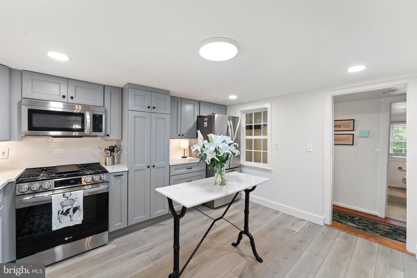 6441 MAIN ST, THE PLAINS, Virginia 20198, 3 Bedrooms Bedrooms, ,2 BathroomsBathrooms,Residential,For sale,6441 MAIN ST,VAFQ2017336 MLS # VAFQ2017336
