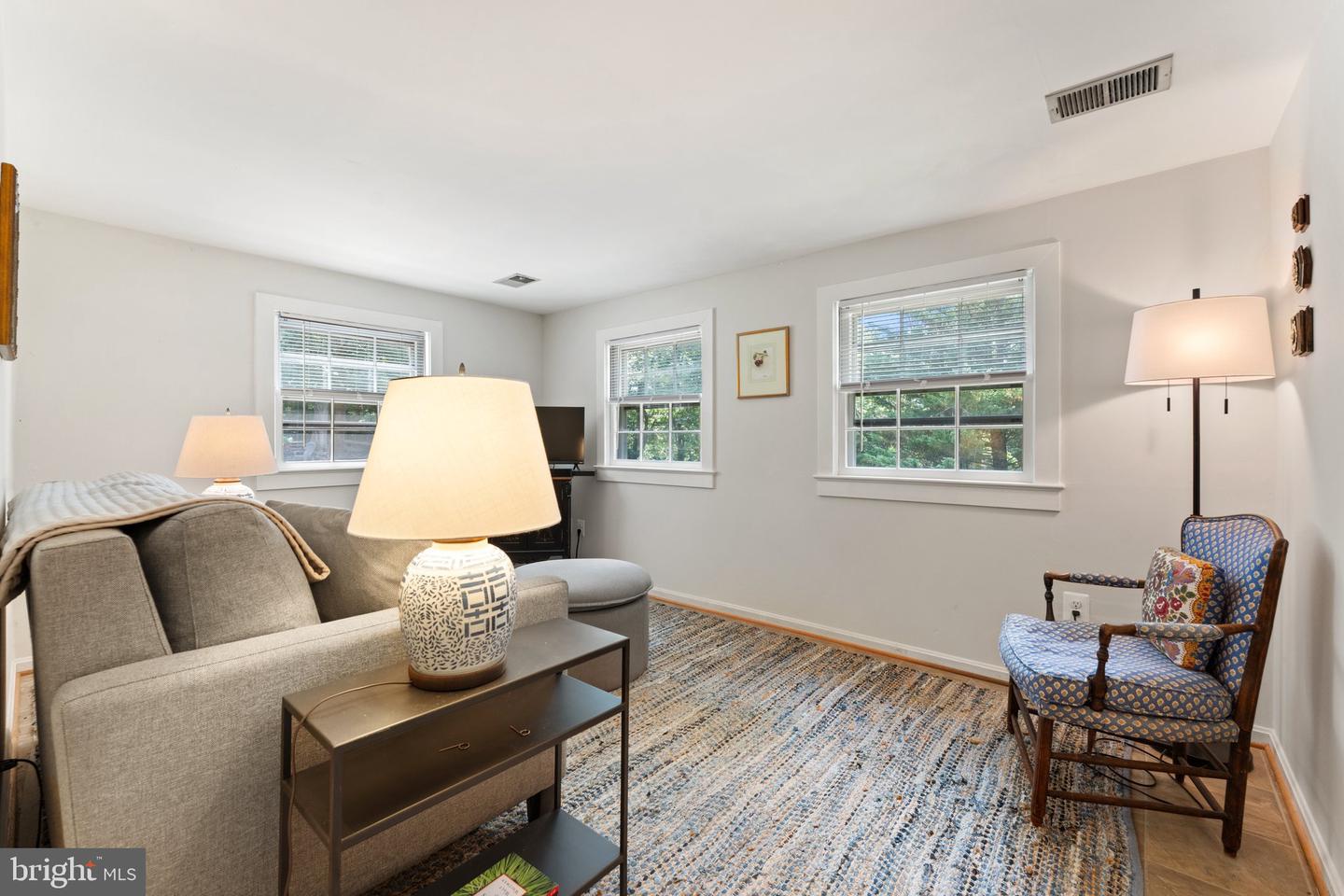 6441 MAIN ST, THE PLAINS, Virginia 20198, 3 Bedrooms Bedrooms, ,2 BathroomsBathrooms,Residential,For sale,6441 MAIN ST,VAFQ2017336 MLS # VAFQ2017336