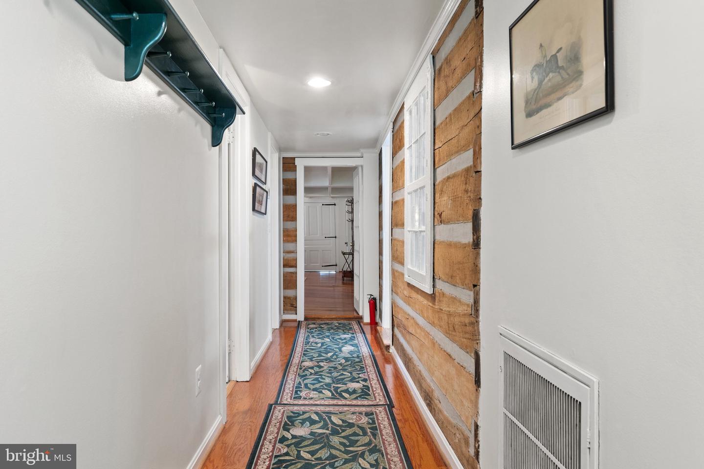 6441 MAIN ST, THE PLAINS, Virginia 20198, 3 Bedrooms Bedrooms, ,2 BathroomsBathrooms,Residential,For sale,6441 MAIN ST,VAFQ2017336 MLS # VAFQ2017336