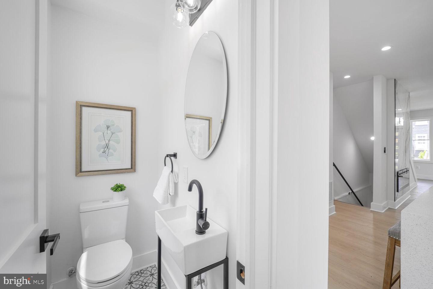 235 ASCOT PL NE, WASHINGTON, District Of Columbia 20002, 4 Bedrooms Bedrooms, ,3 BathroomsBathrooms,Residential,For sale,235 ASCOT PL NE,DCDC2209386 MLS # DCDC2209386