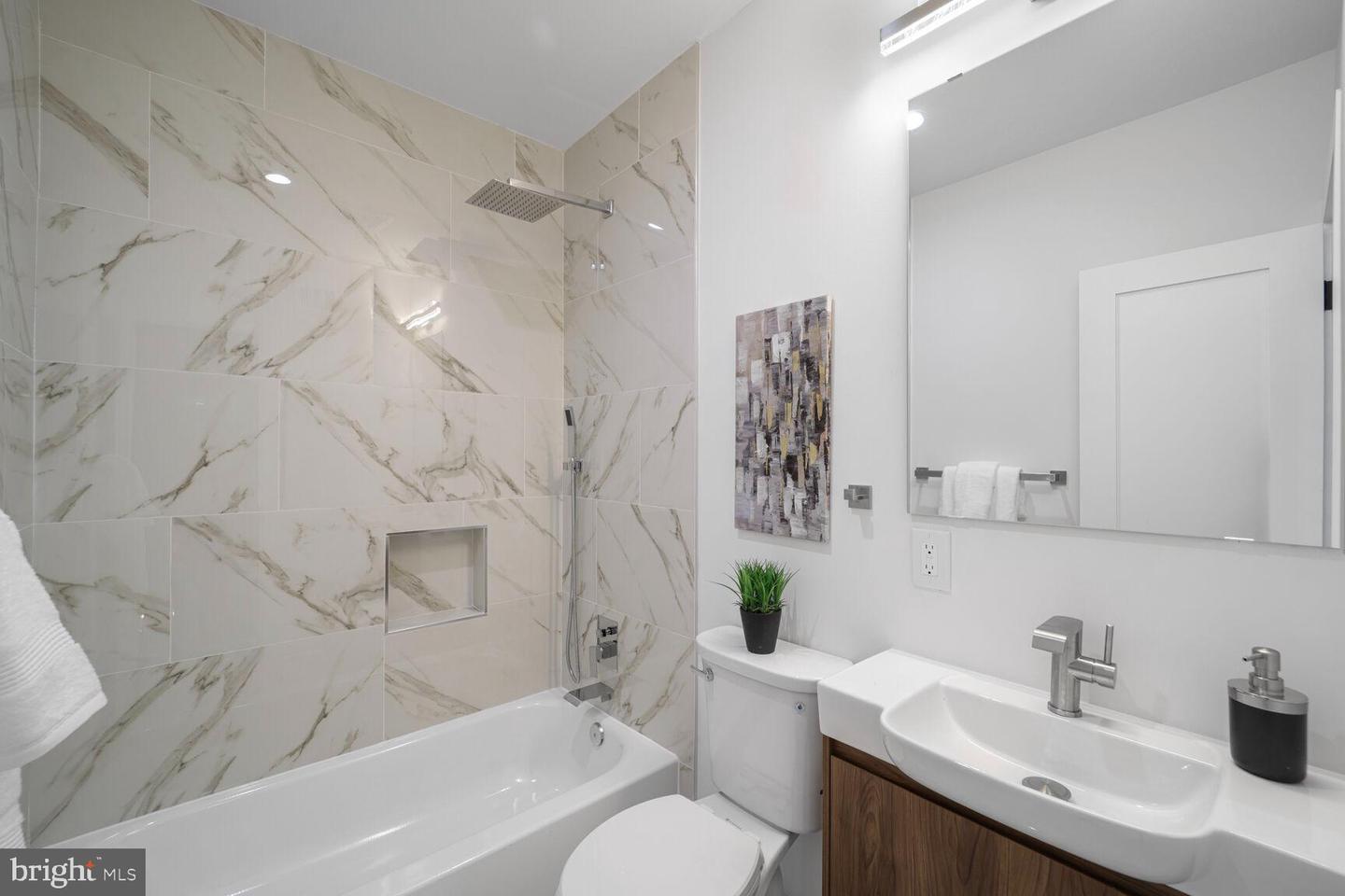 235 ASCOT PL NE, WASHINGTON, District Of Columbia 20002, 4 Bedrooms Bedrooms, ,3 BathroomsBathrooms,Residential,For sale,235 ASCOT PL NE,DCDC2209386 MLS # DCDC2209386