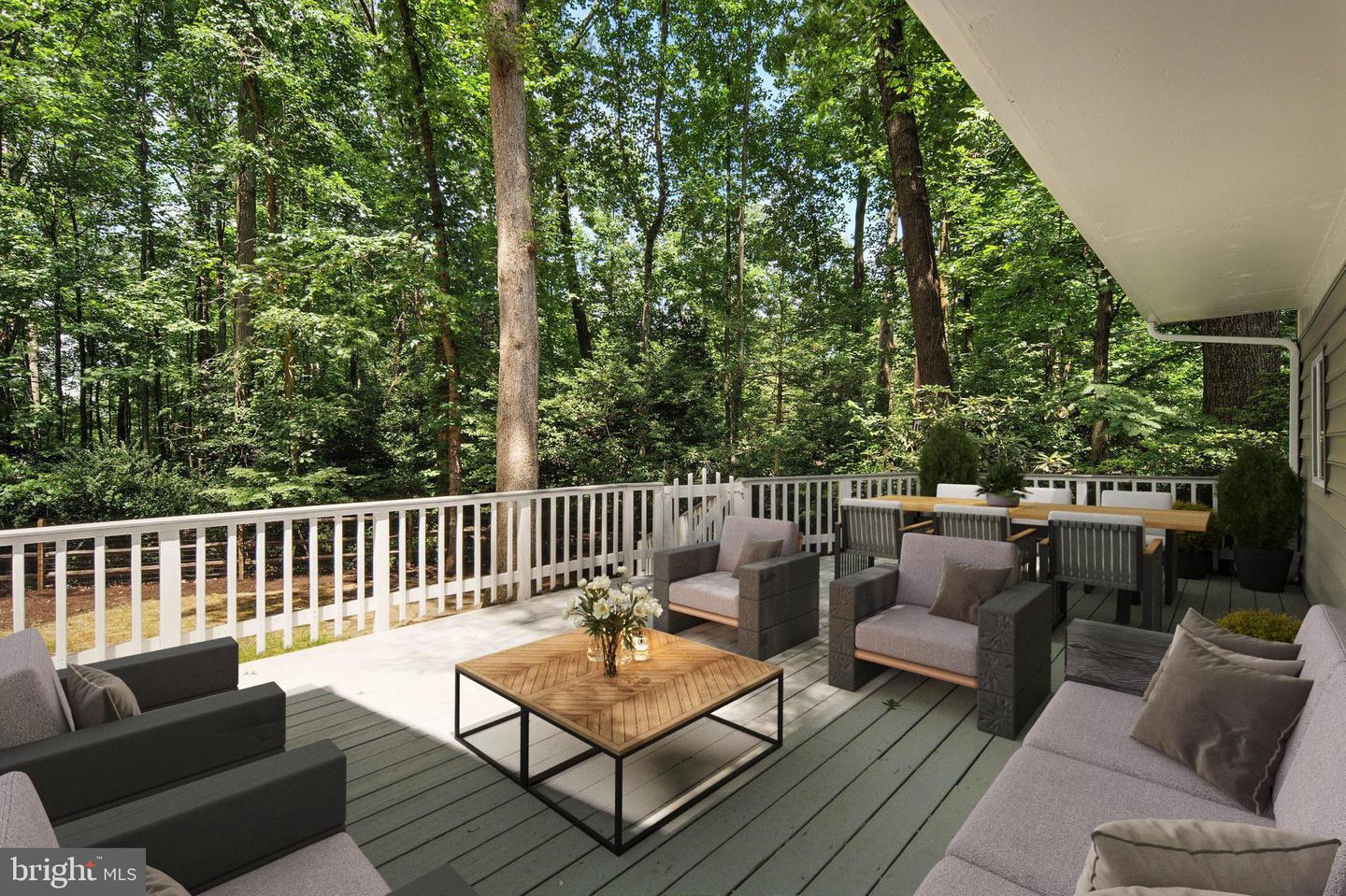 2402 BEEKAY CT, VIENNA, Virginia 22181, 5 Bedrooms Bedrooms, ,3 BathroomsBathrooms,Residential,For sale,2402 BEEKAY CT,VAFX2254290 MLS # VAFX2254290