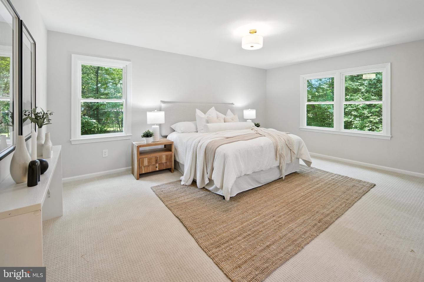2402 BEEKAY CT, VIENNA, Virginia 22181, 5 Bedrooms Bedrooms, ,3 BathroomsBathrooms,Residential,For sale,2402 BEEKAY CT,VAFX2254290 MLS # VAFX2254290