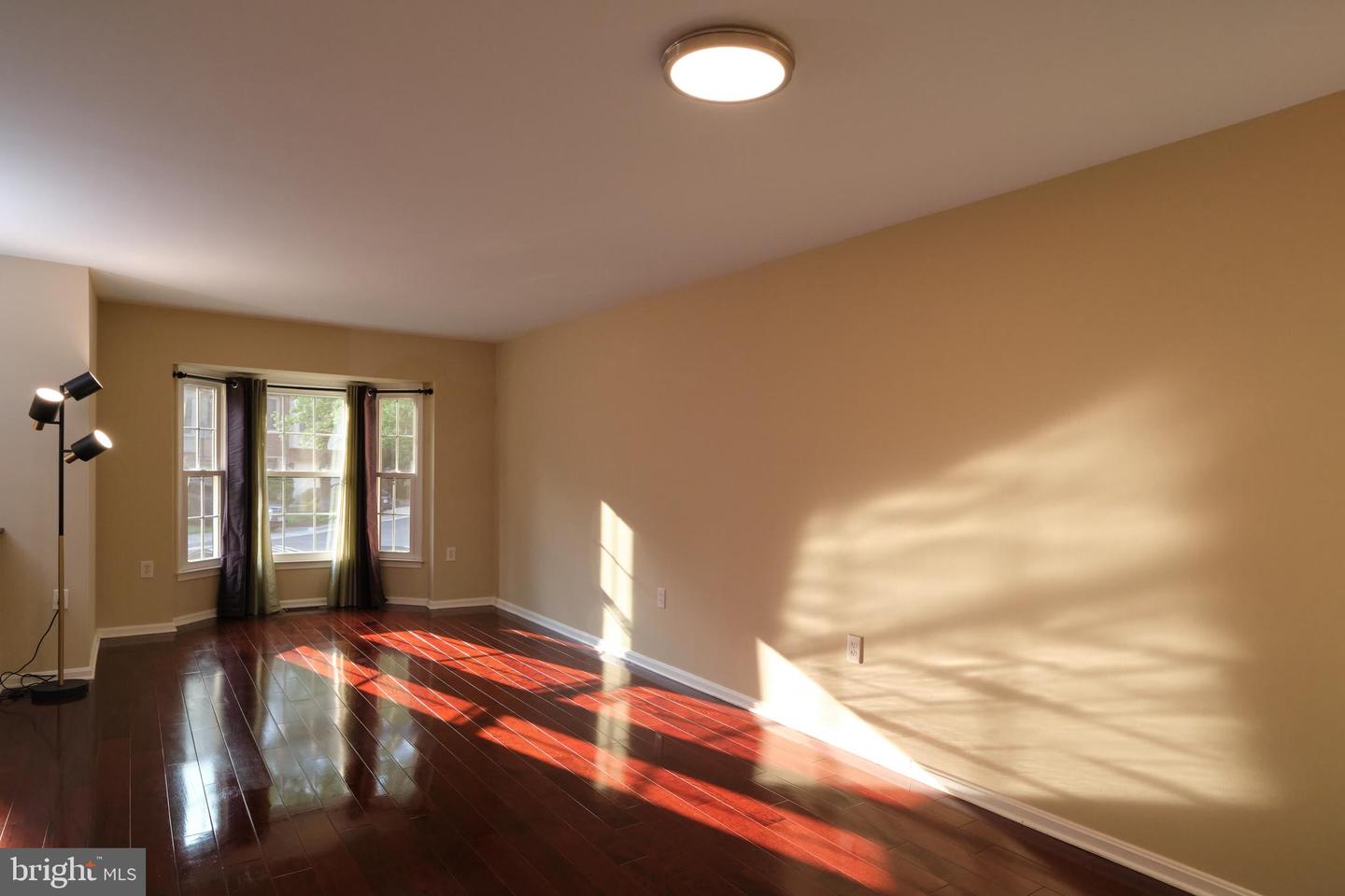 3816 USHER CT, ALEXANDRIA, Virginia 22304, 2 Bedrooms Bedrooms, ,2 BathroomsBathrooms,Residential,For sale,3816 USHER CT,VAAX2047312 MLS # VAAX2047312