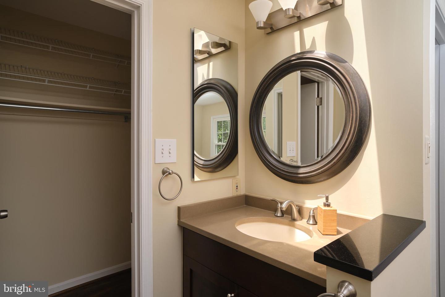 3816 USHER CT, ALEXANDRIA, Virginia 22304, 2 Bedrooms Bedrooms, ,2 BathroomsBathrooms,Residential,For sale,3816 USHER CT,VAAX2047312 MLS # VAAX2047312