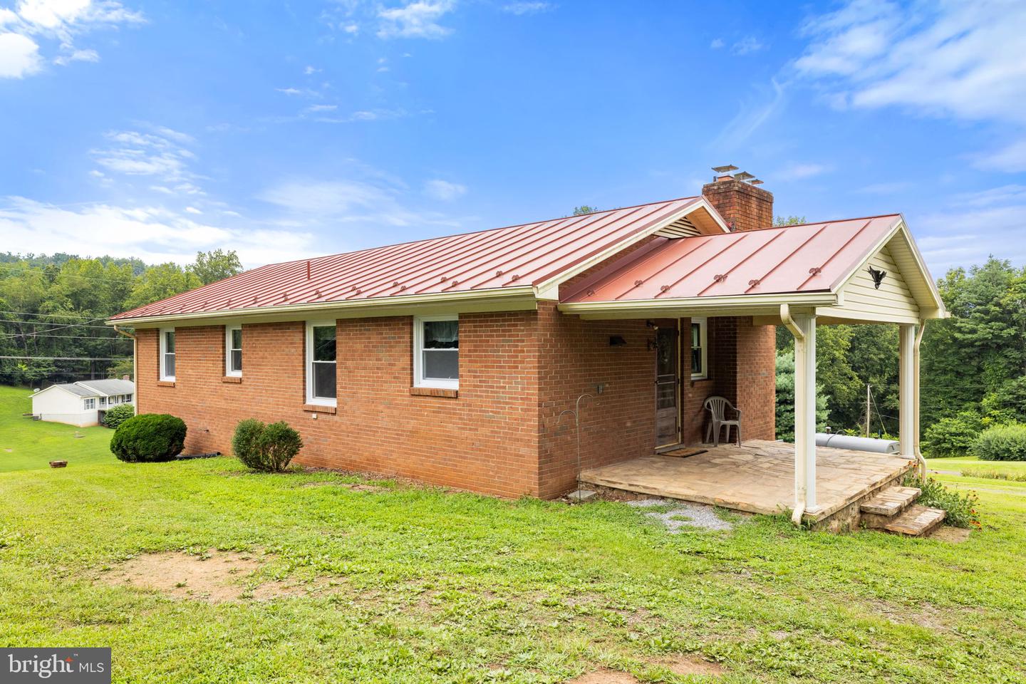 27 ATKINS RD, SPERRYVILLE, Virginia 22740, 3 Bedrooms Bedrooms, ,1 BathroomBathrooms,Residential,For sale,27 ATKINS RD,VARP2002178 MLS # VARP2002178