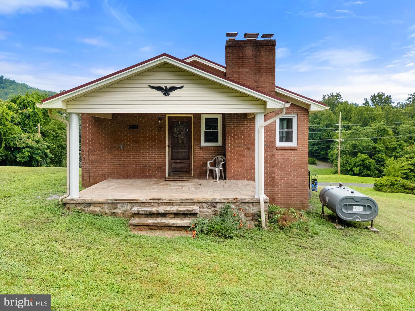 27 ATKINS RD, SPERRYVILLE, Virginia 22740, 3 Bedrooms Bedrooms, ,1 BathroomBathrooms,Residential,For sale,27 ATKINS RD,VARP2002178 MLS # VARP2002178