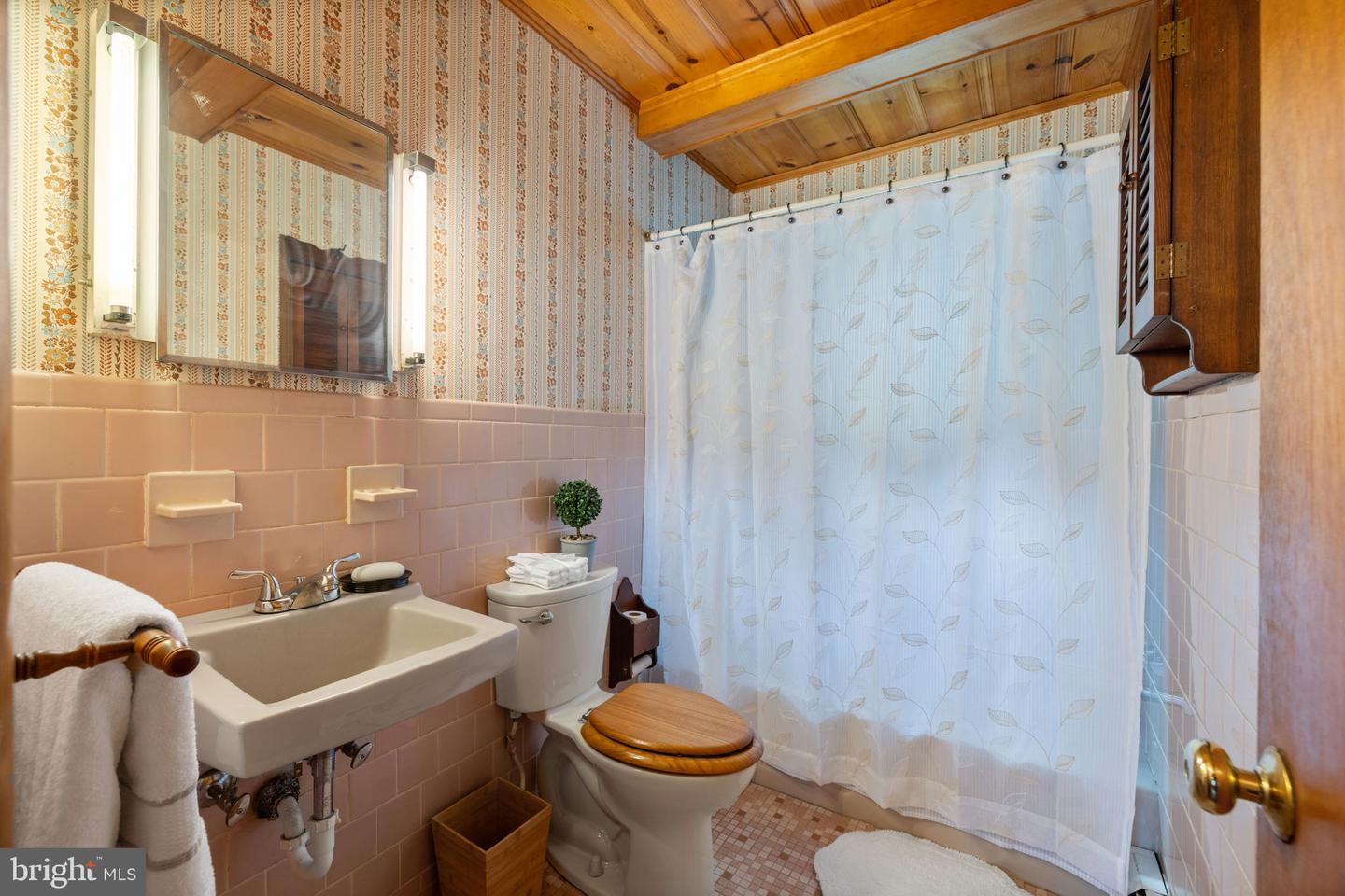 27 ATKINS RD, SPERRYVILLE, Virginia 22740, 3 Bedrooms Bedrooms, ,1 BathroomBathrooms,Residential,For sale,27 ATKINS RD,VARP2002178 MLS # VARP2002178
