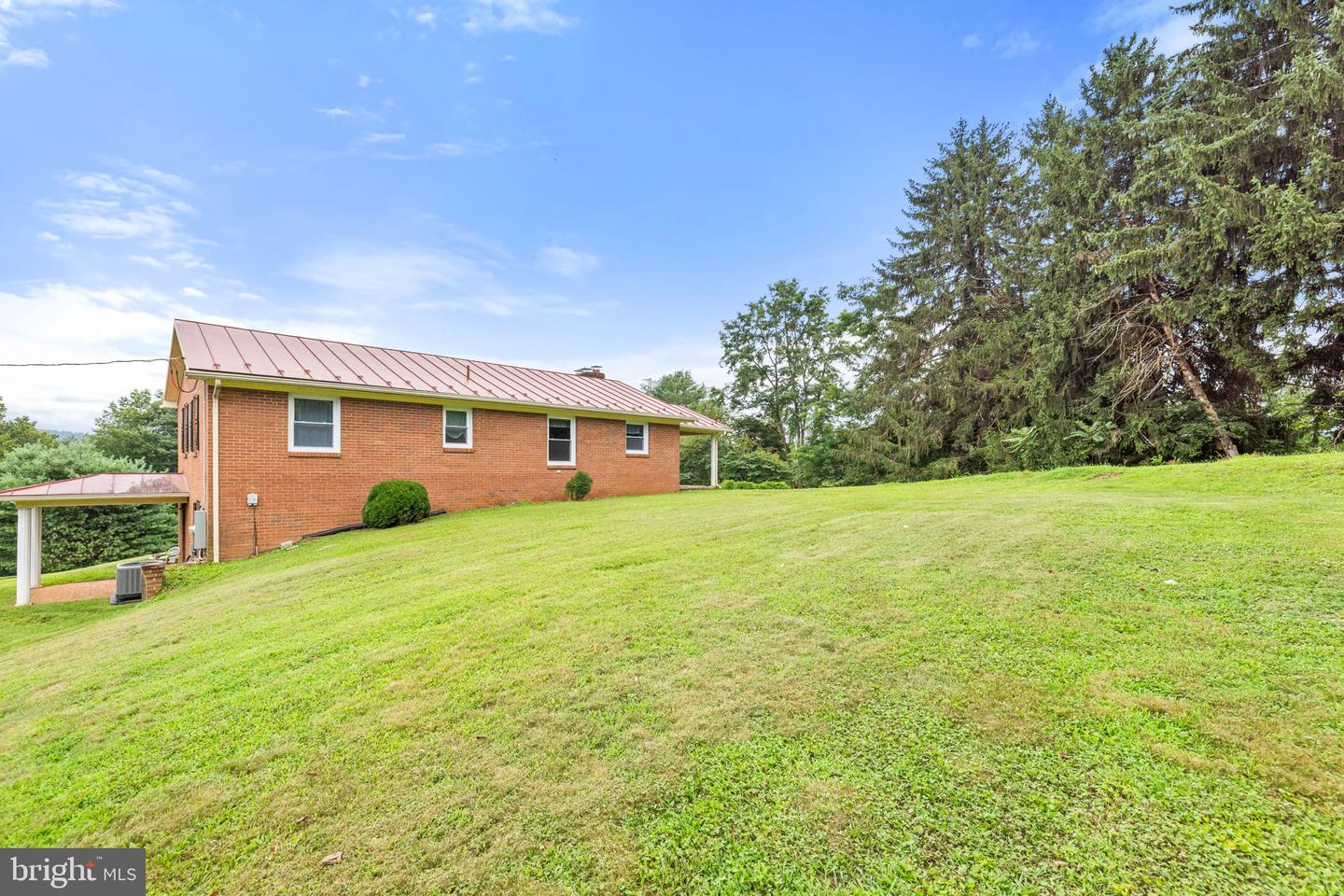 27 ATKINS RD, SPERRYVILLE, Virginia 22740, 3 Bedrooms Bedrooms, ,1 BathroomBathrooms,Residential,For sale,27 ATKINS RD,VARP2002178 MLS # VARP2002178