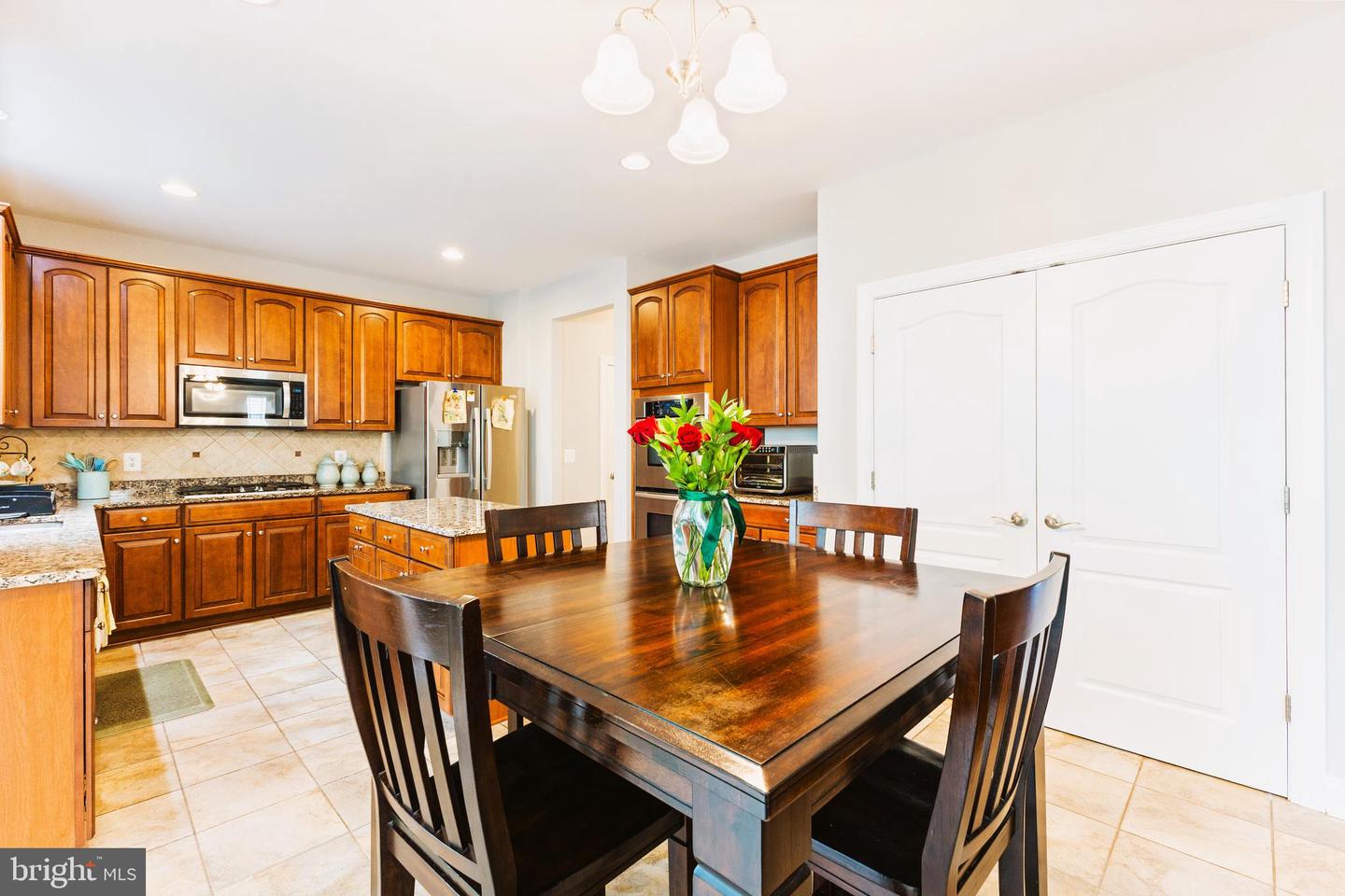 8326 MINERAL SPRINGS DR, MANASSAS, Virginia 20112, 5 Bedrooms Bedrooms, ,3 BathroomsBathrooms,Residential,For sale,8326 MINERAL SPRINGS DR,VAPW2099108 MLS # VAPW2099108