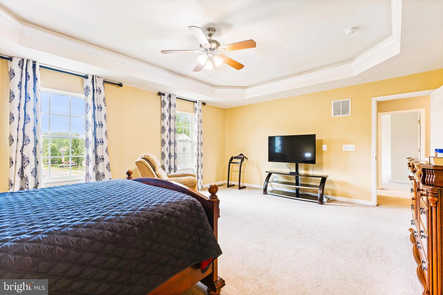 8326 MINERAL SPRINGS DR, MANASSAS, Virginia 20112, 5 Bedrooms Bedrooms, ,3 BathroomsBathrooms,Residential,For sale,8326 MINERAL SPRINGS DR,VAPW2099108 MLS # VAPW2099108