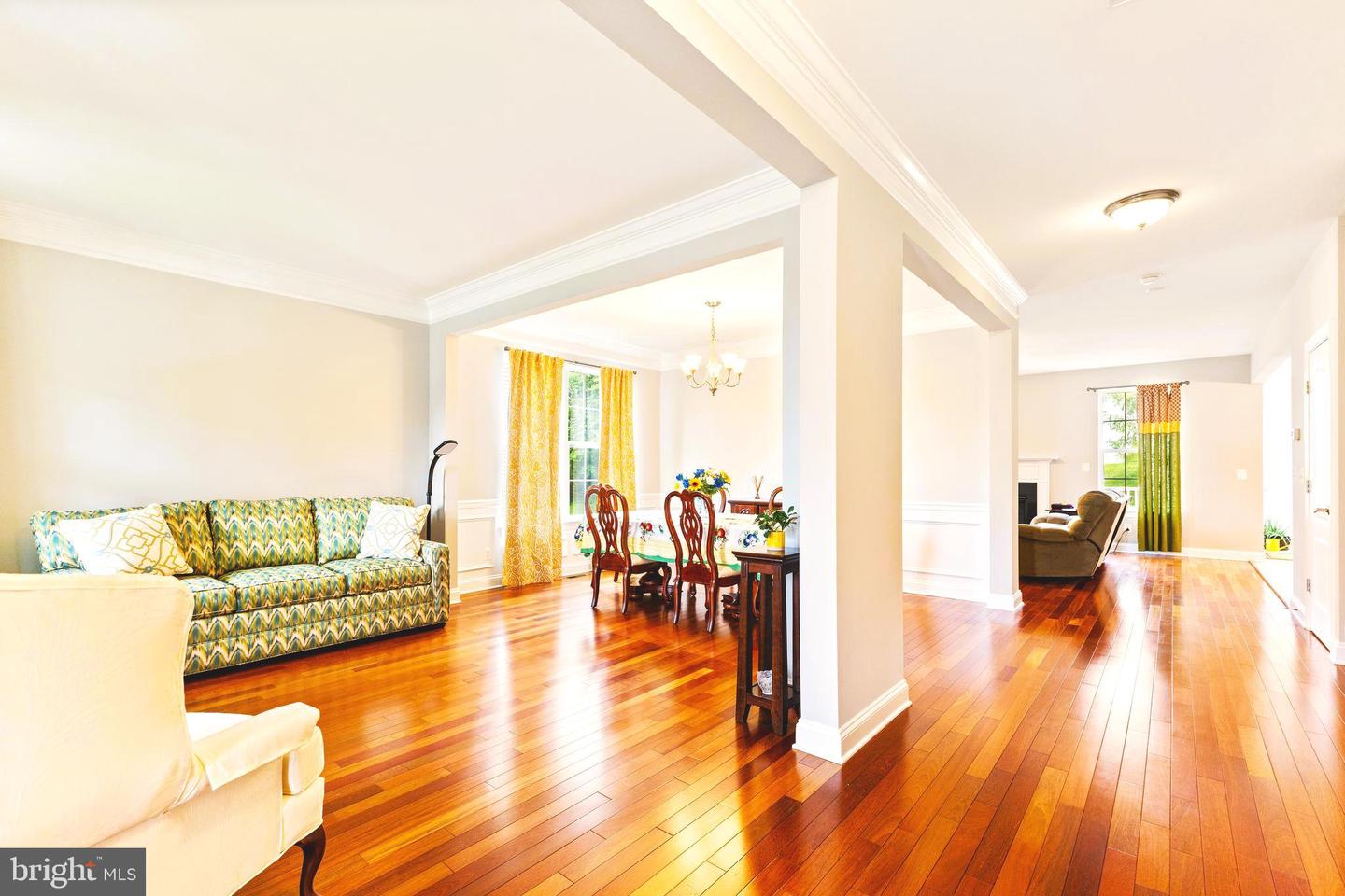 8326 MINERAL SPRINGS DR, MANASSAS, Virginia 20112, 5 Bedrooms Bedrooms, ,3 BathroomsBathrooms,Residential,For sale,8326 MINERAL SPRINGS DR,VAPW2099108 MLS # VAPW2099108