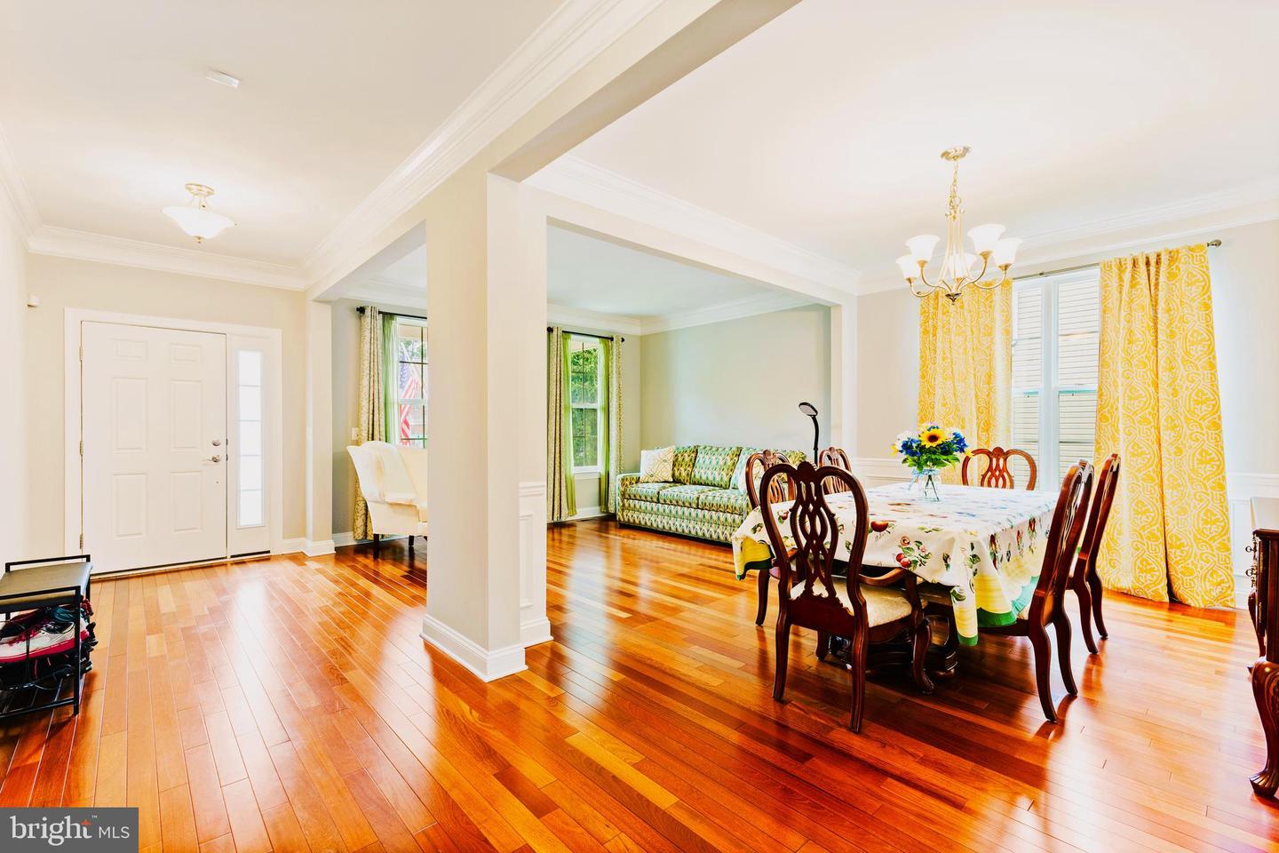 8326 MINERAL SPRINGS DR, MANASSAS, Virginia 20112, 5 Bedrooms Bedrooms, ,3 BathroomsBathrooms,Residential,For sale,8326 MINERAL SPRINGS DR,VAPW2099108 MLS # VAPW2099108