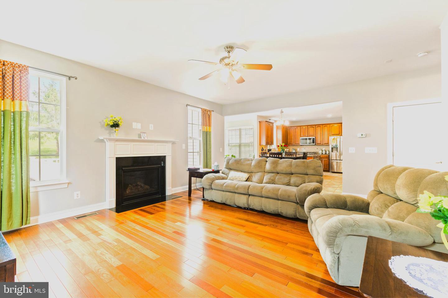 8326 MINERAL SPRINGS DR, MANASSAS, Virginia 20112, 5 Bedrooms Bedrooms, ,3 BathroomsBathrooms,Residential,For sale,8326 MINERAL SPRINGS DR,VAPW2099108 MLS # VAPW2099108